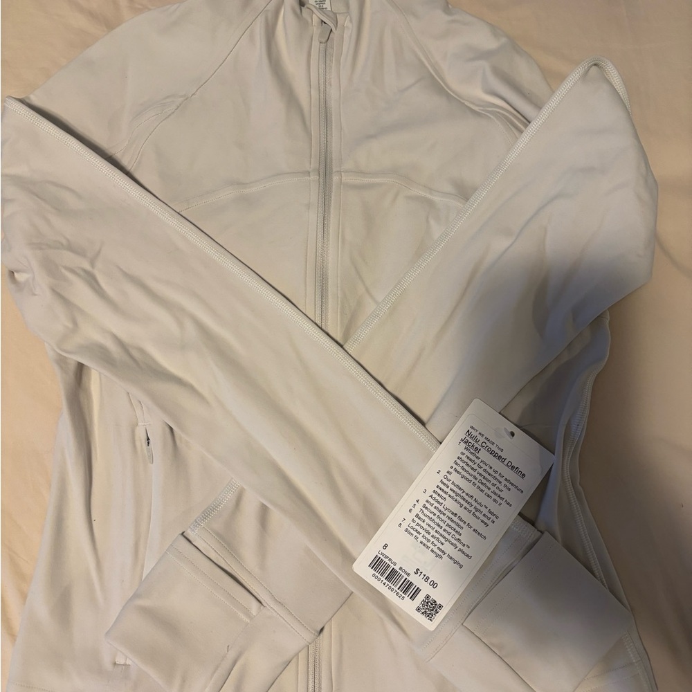 lululemon athletica White Ski Jacket with Full-Zip and Long Sleeves